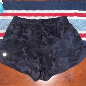 Lululemon running shorts 8T